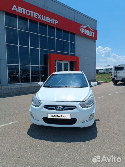 Hyundai Solaris 1.6 AT, 2011, 193 100 км