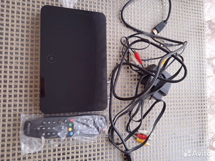 Комплект триколор. Приёмник и антенна. Б/у