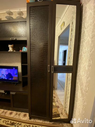 Стенка в гостиную