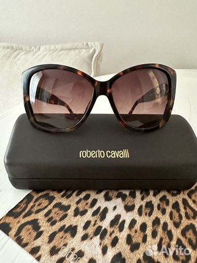 Солнцезащитные очки roberto cavalli женские