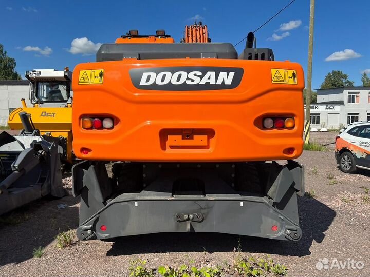 Колёсный экскаватор DOOSAN DX190WA, 2023