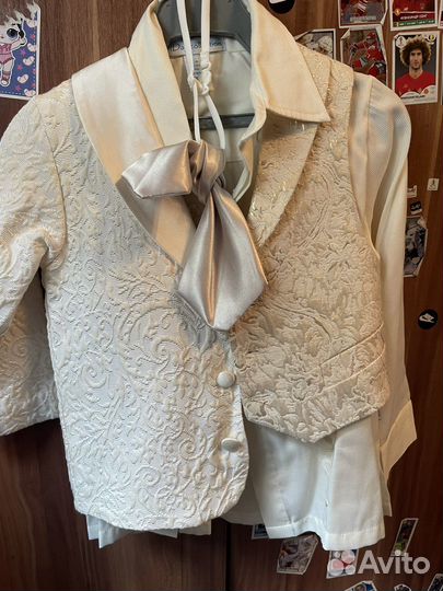 Нарядный костюм для мальчика 104