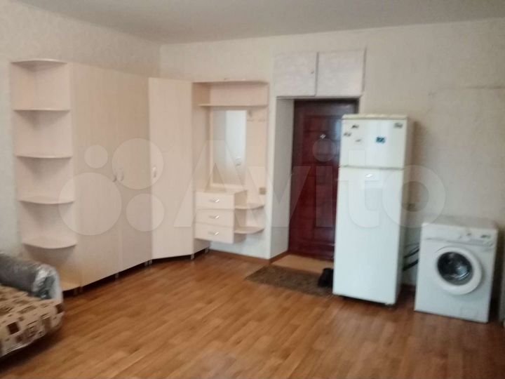 Комната 24 м² в 1-к., 4/4 эт.