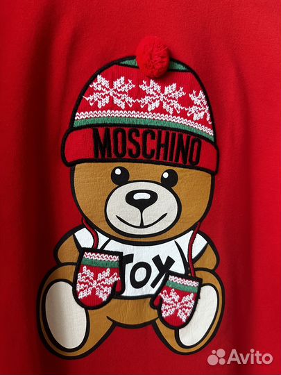 Лонгслив, кофта, худи moschino