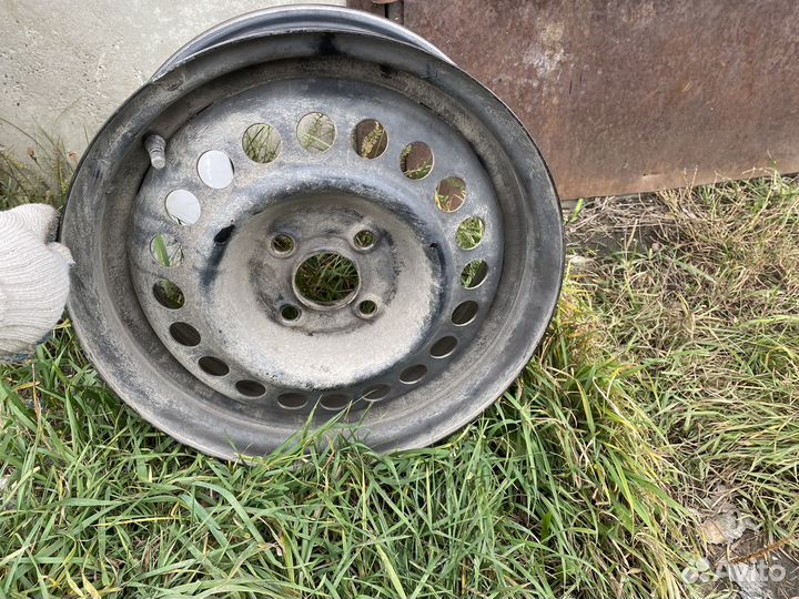 Штампованные диски р 15