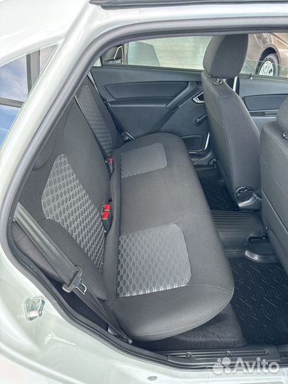 LADA Granta 1.6 МТ, 2024