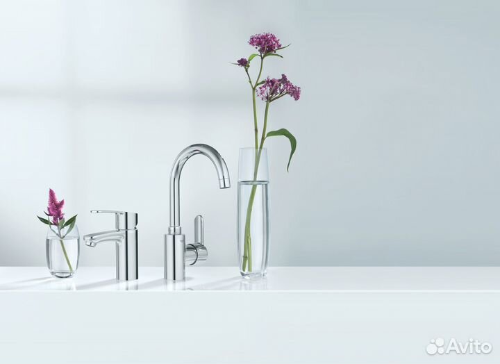 Grohe 23037002 Смеситель для раковины
