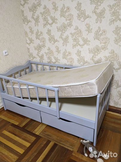 Кровать 160x80