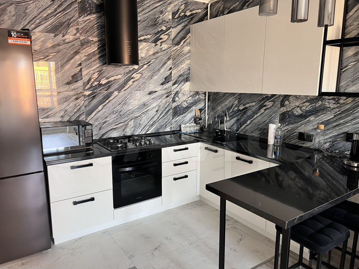 2-к. квартира, 60 м², 13/25 эт.