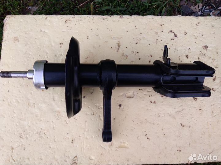 Амортизаторы на Гранту