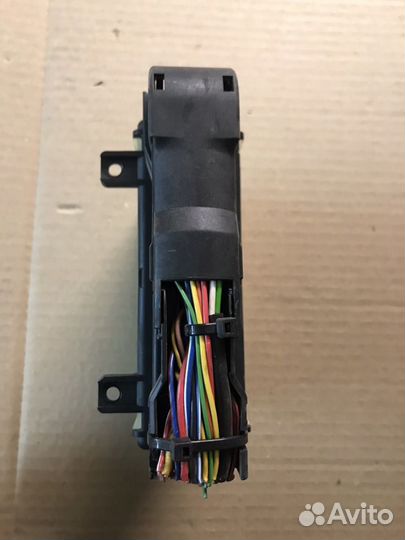 Блок управления центральным замком Saab 9-5