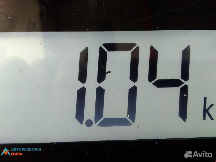 Моторчик заднего стеклоочистителя (дворника)