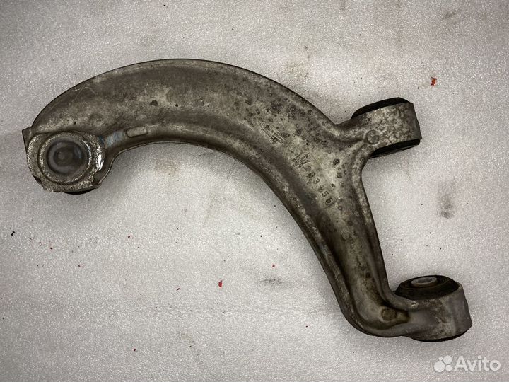 Рычаг задний левый верхний Maserati Quattroporte 5