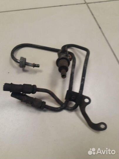 Датчик давления топлива (в рампе) LADA 2114