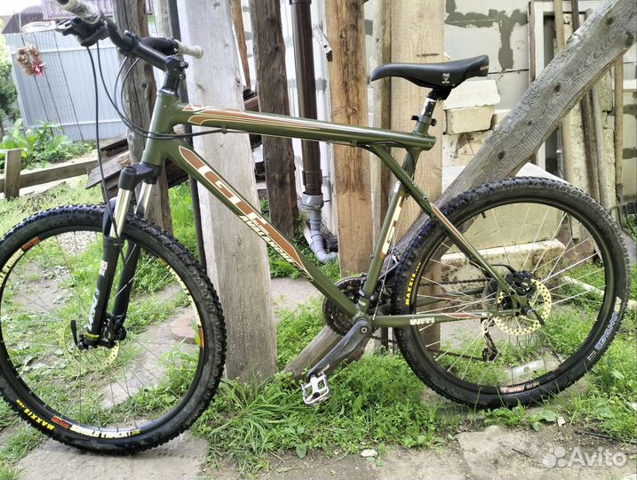 Велосипед GT avalanche 1.0