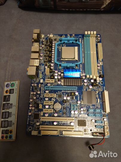 Материнская плата AM3