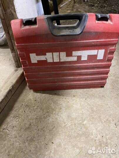 Монтажный пистолет hilti