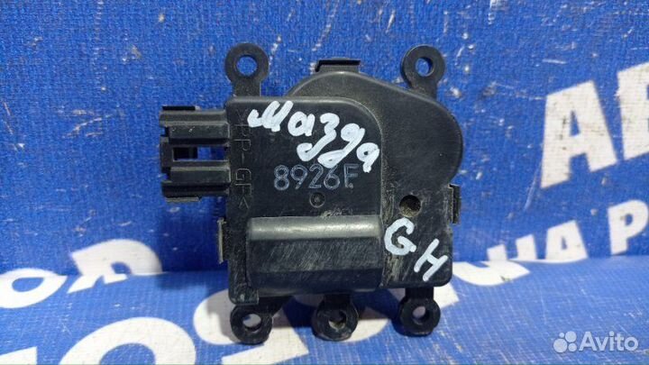 Моторчик заслонок отопителя Mazda 6 Gh седан L8