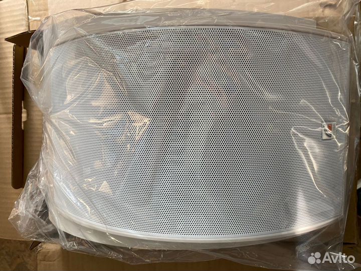 Настенный громкоговоритель