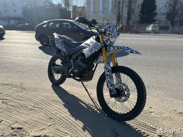 Новый мотоцикл minsk X 250 белый камуфляж