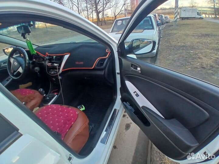 Hyundai Solaris 1.4 МТ, 2016, 175 000 км