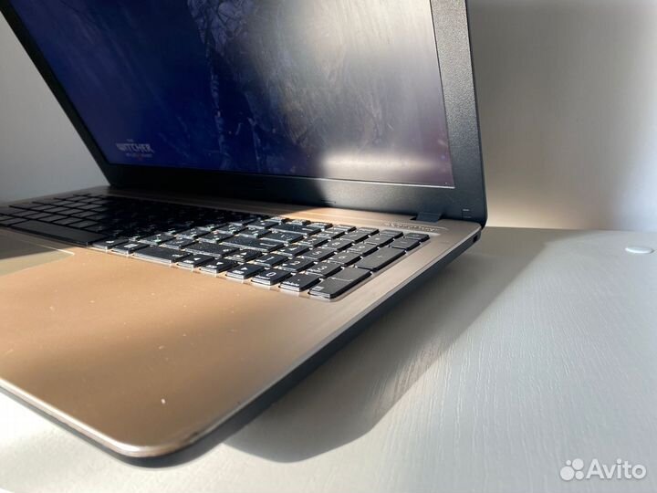 Asus 4 ядра/N5000/MX110/SSD
