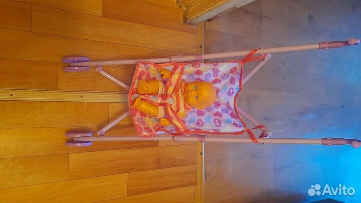 Кукольная коляска с пупсом