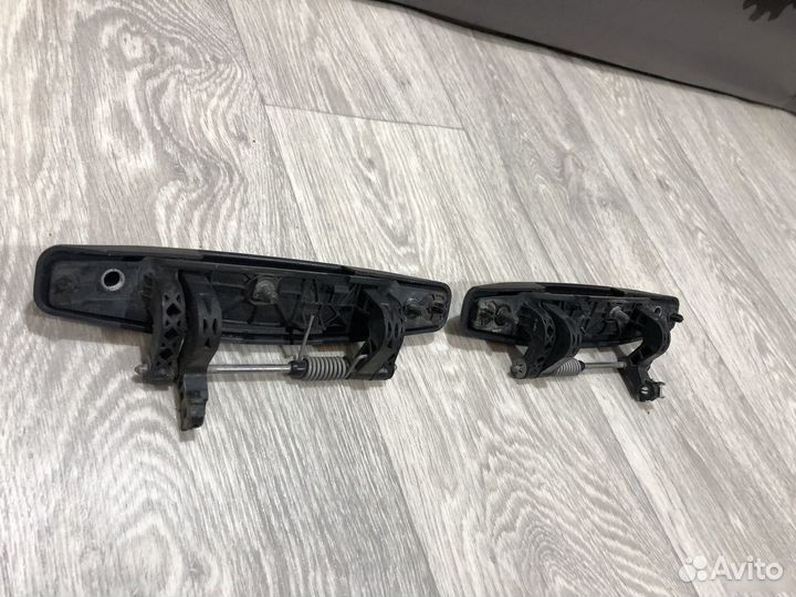 Ручки дверей Nissan Terrano 3 (D10)