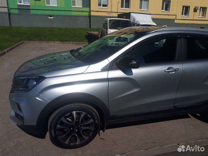 LADA XRAY Cross 1.6 CVT, 2022, 15 000 км