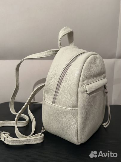 Рюкзак женский Ц-372 натур кожа protege новый