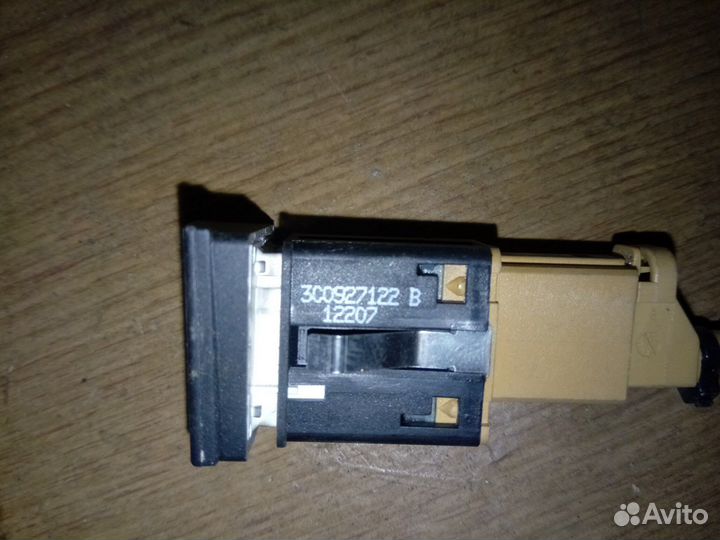Кнопка esp Passat b6