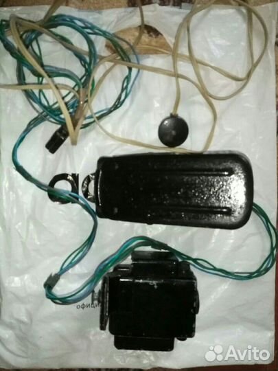 Электропривод с мотором для швейной машинки