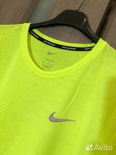 Футболка nike dri fit