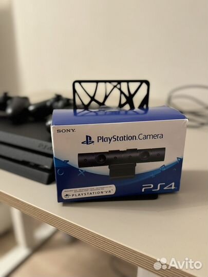 Sony PS4 pro 1tb
