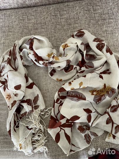 Шарф- палантин