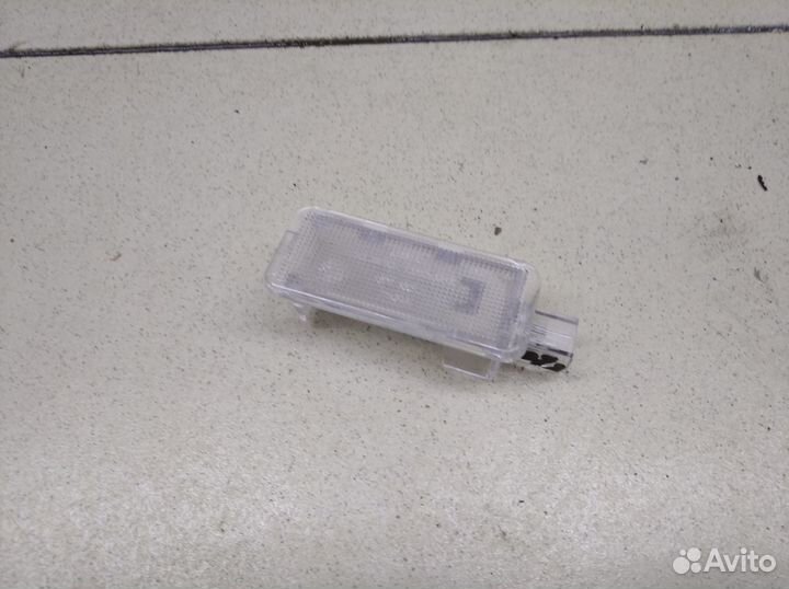 Плафон салонный Clio IV 2012