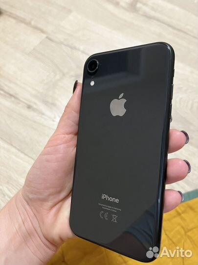 iPhone Xr, 64 ГБ