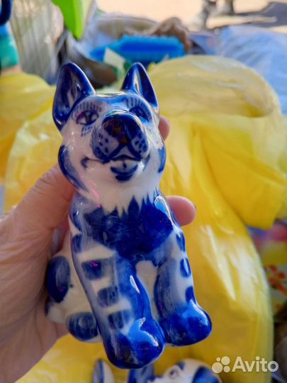 Фигурки собак и зайца, фарфор, новые