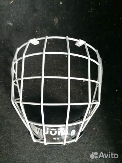 Решетка на хоккейный шлем