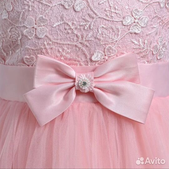 Новое нарядное розовое платье 122-128