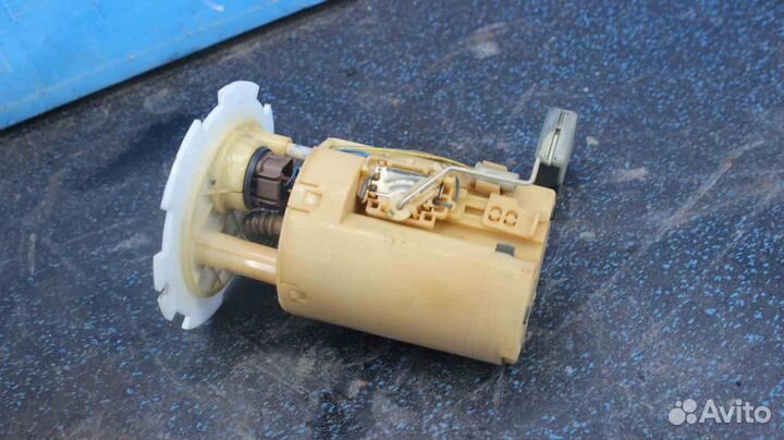 Насос топливный Mitsubishi Galant (Митсубиси Галан