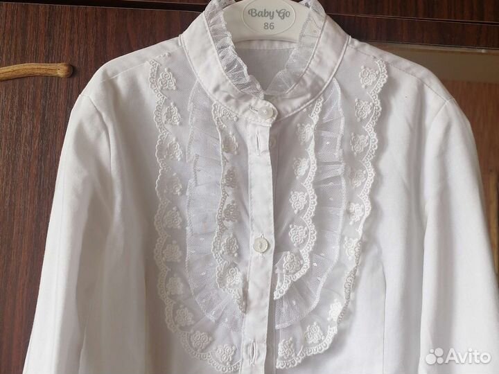 Школьная блузка белая и юбка синяя 128