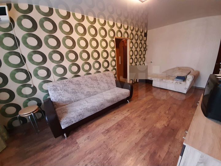 2-к. квартира, 49 м², 2/5 эт.