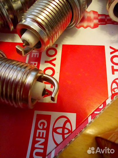 Свечи зажигания toyotaPK20R11