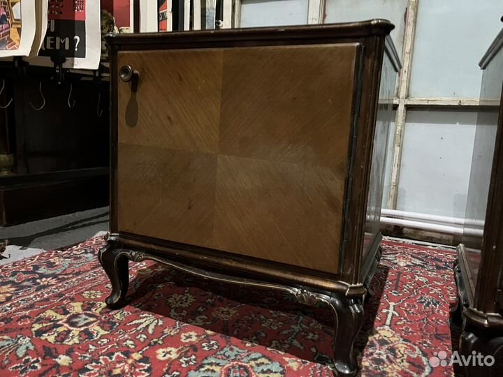 Прикроватные тумбы 2шт старинные