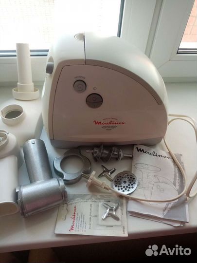 Мясорубка электрическая Moulinex HV8 бу