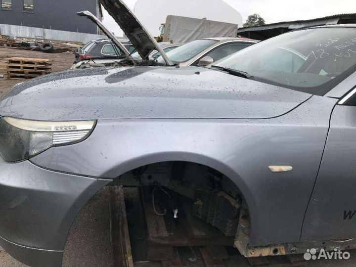 Крыло переднее левое BMW 5 E60/E61 2003