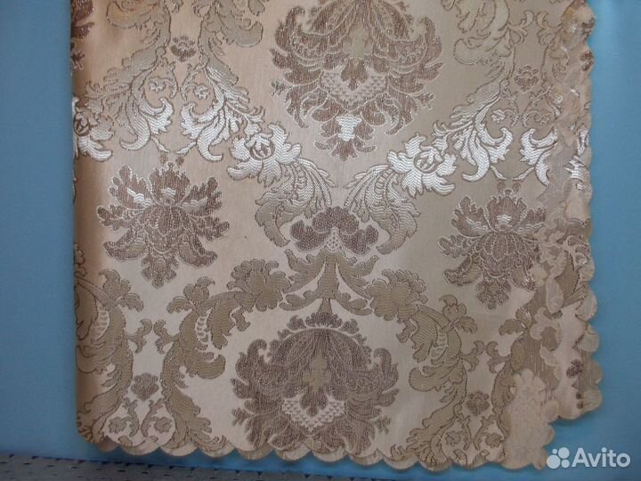 Скатерти праздничные