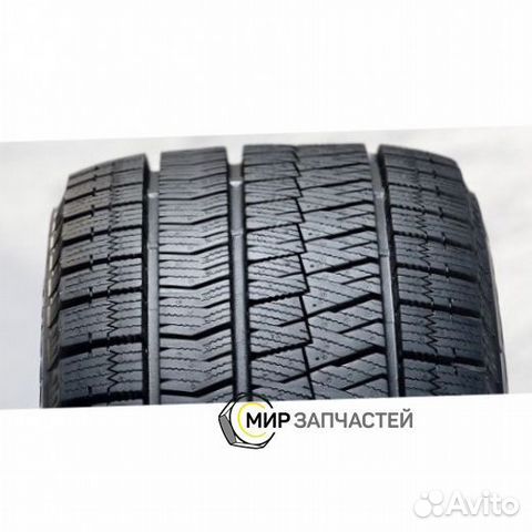 Bridgestone Blizzak Ice 225/45 R19 92S
