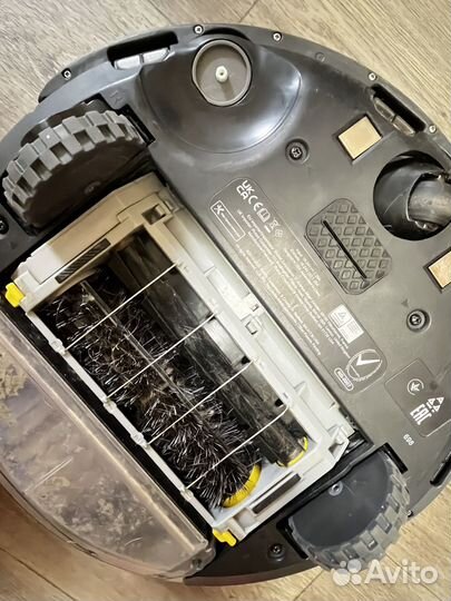 Робот пылесос irobot 698